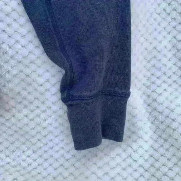 ESNTLS Blue Henly shirt sz M 3 button casual date night comfy cozy - Picture 4 of 6